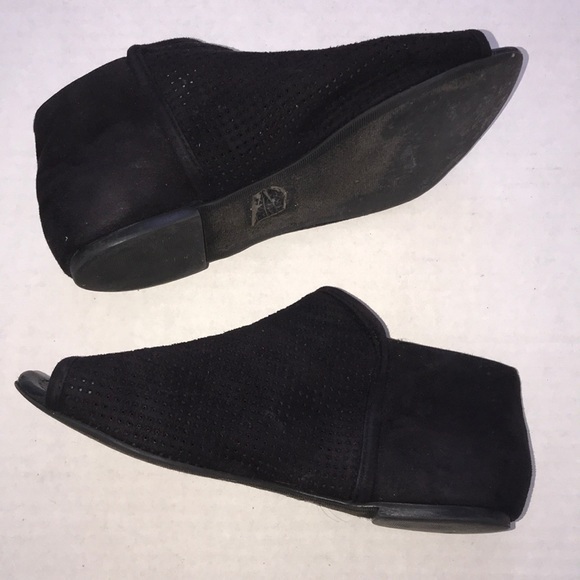 City Classified Suede Flats - Picture 1 of 8